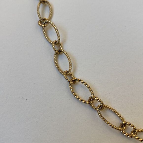 Pretty Gold Layering Chain - Picture 2 of 4